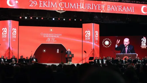 أردوغان يعلن منح مصور الأناضول بغزة جائزة رئاسية وغوتيريش جائزة “أتاتورك الدولية للسلام”