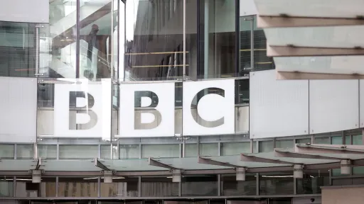 Азербайджан закрыл представительство BBC