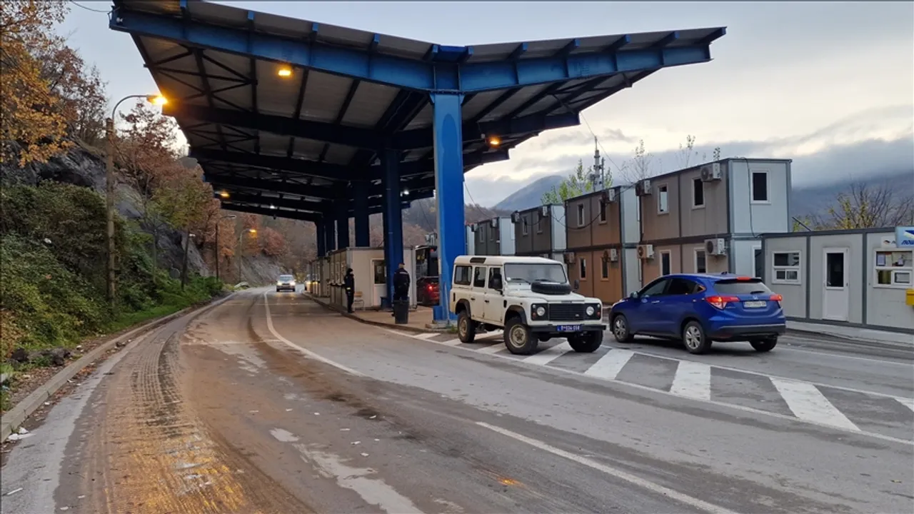 Kosovë, arrestohet një shtetas i Serbisë i cili sulmoi zyrtarët policorë në Jarinjë