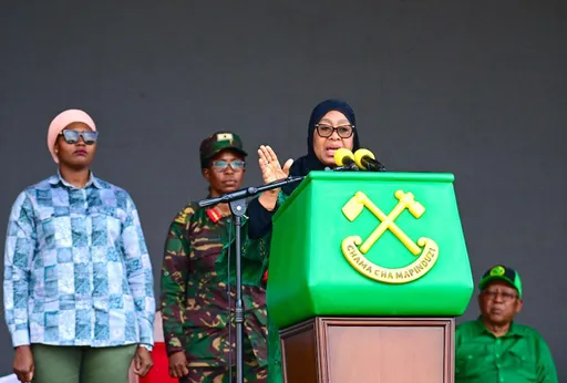 Samia: Tutajenga barabara ya tabaka gumu kati ya Ngorongoro na Serengeti