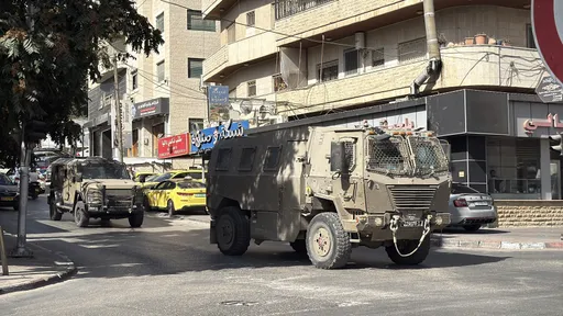 اعتقالات وإصابات خلال اقتحام قوات الاحتلال الإسرائيلي مناطق الضفة الغربية
