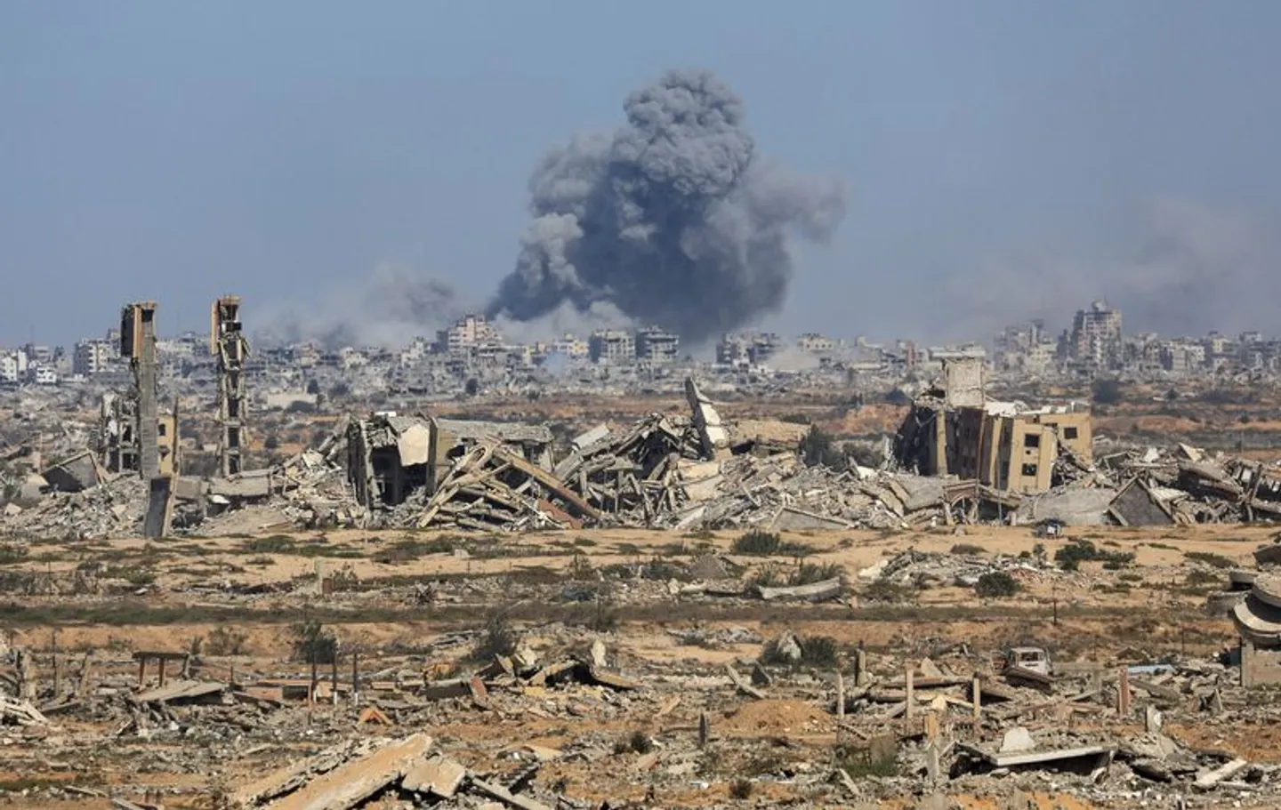 Gaza: le Hamas se dit prêt à libérer les otages, Trump appelle Israël à cesser de bombarder
