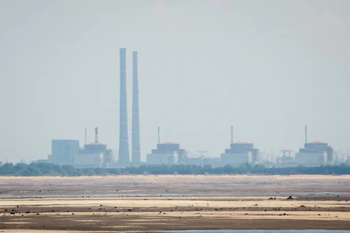 Work starts to repair Ukraine nuclear plant's power lines