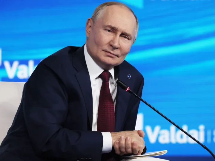 Putin deixa avisos à Europa à medida que o mundo entra numa 'era multipolarizada'
