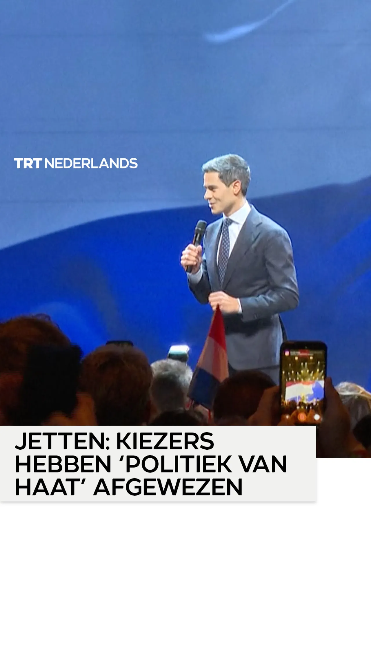 D66-Leider Rob Jetten spreekt aanhangers voor het eerst toe na overwinning