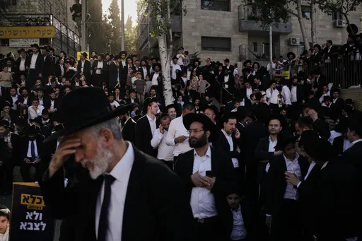 עצירת העברת מיליארד ש״ח למוסדות חרדיים לבחינת עתירה