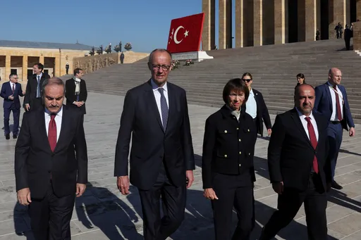 نخست وزیر آلمان وارد انقره شد