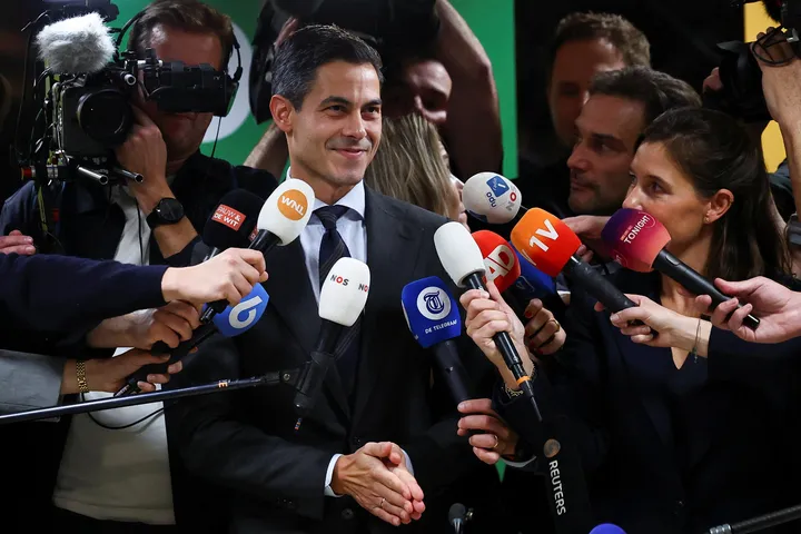 D66 blijft grootste partij na telling van stemmen in het buitenland