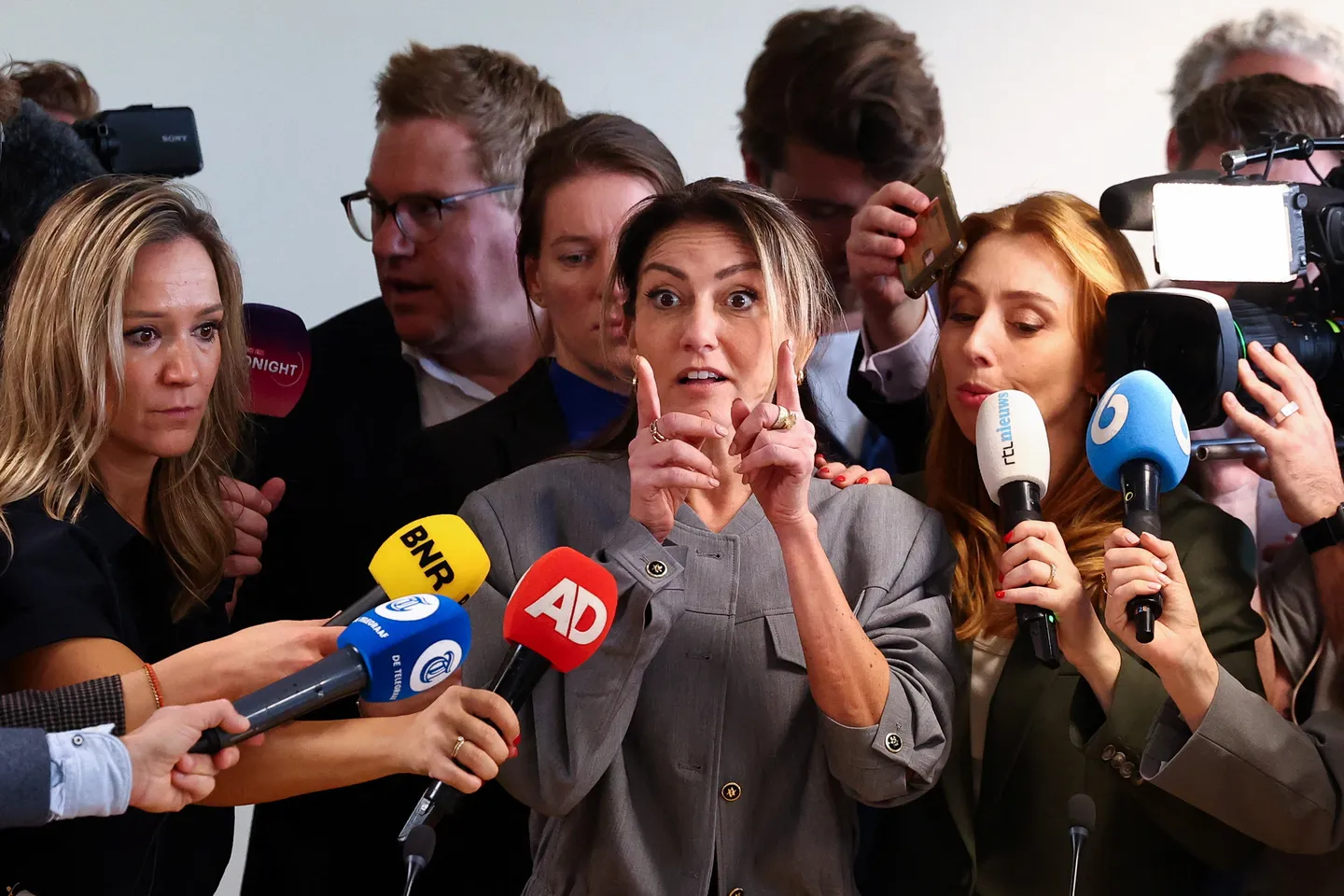 VVD maakt ruimte voor coalitiebesprekingen D66 en CDA