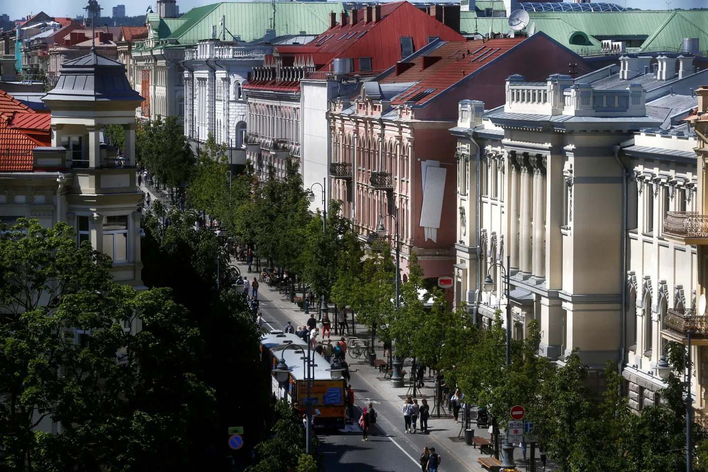 Wilno: nietypowy incydent zatrzymał ruch lotniczy na kilka godzin