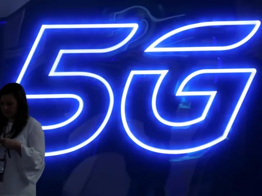 Tecnologia 5G deve contribuir com US$ 100 bilhões para a economia da Türkiye até 2030, diz Sayan