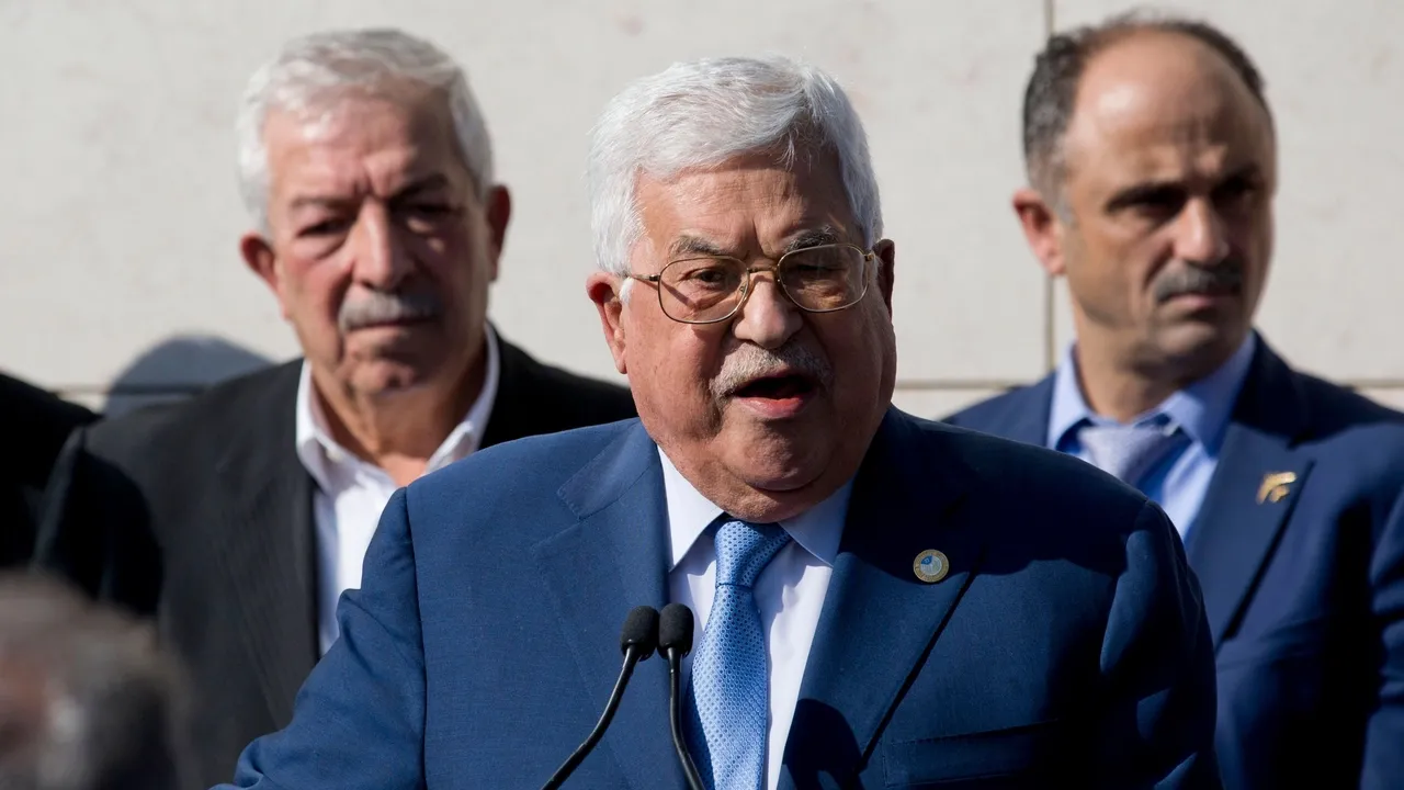 Президент Палестины поддержал усилия США