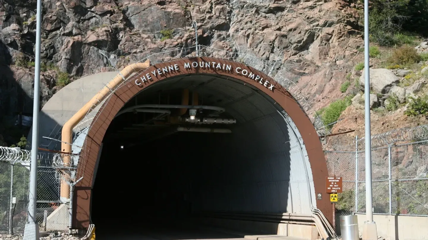 СМИ показали секретный ядерный бункер США