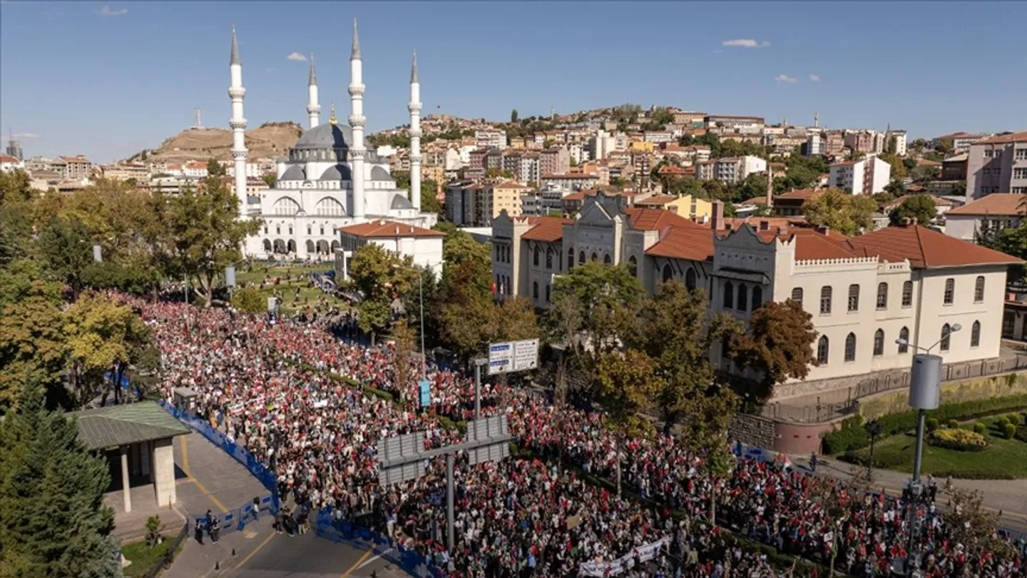 Türkiye, mbahen marshe dhe aktivitete solidariteti në mbështetje të Gazës dhe flotiljeve humanitare