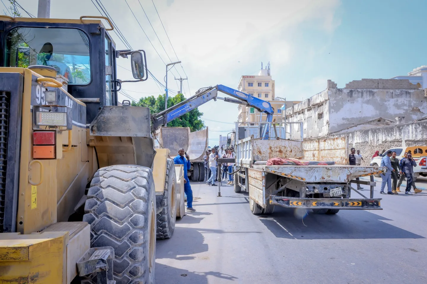 Somali government reopens major roads in Mogadishu as security improves