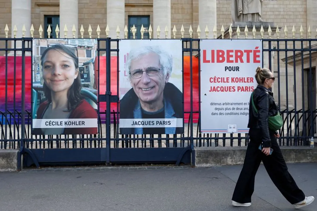 Paris dénonce la condamnation "arbitraire" des deux Français détenus en Iran