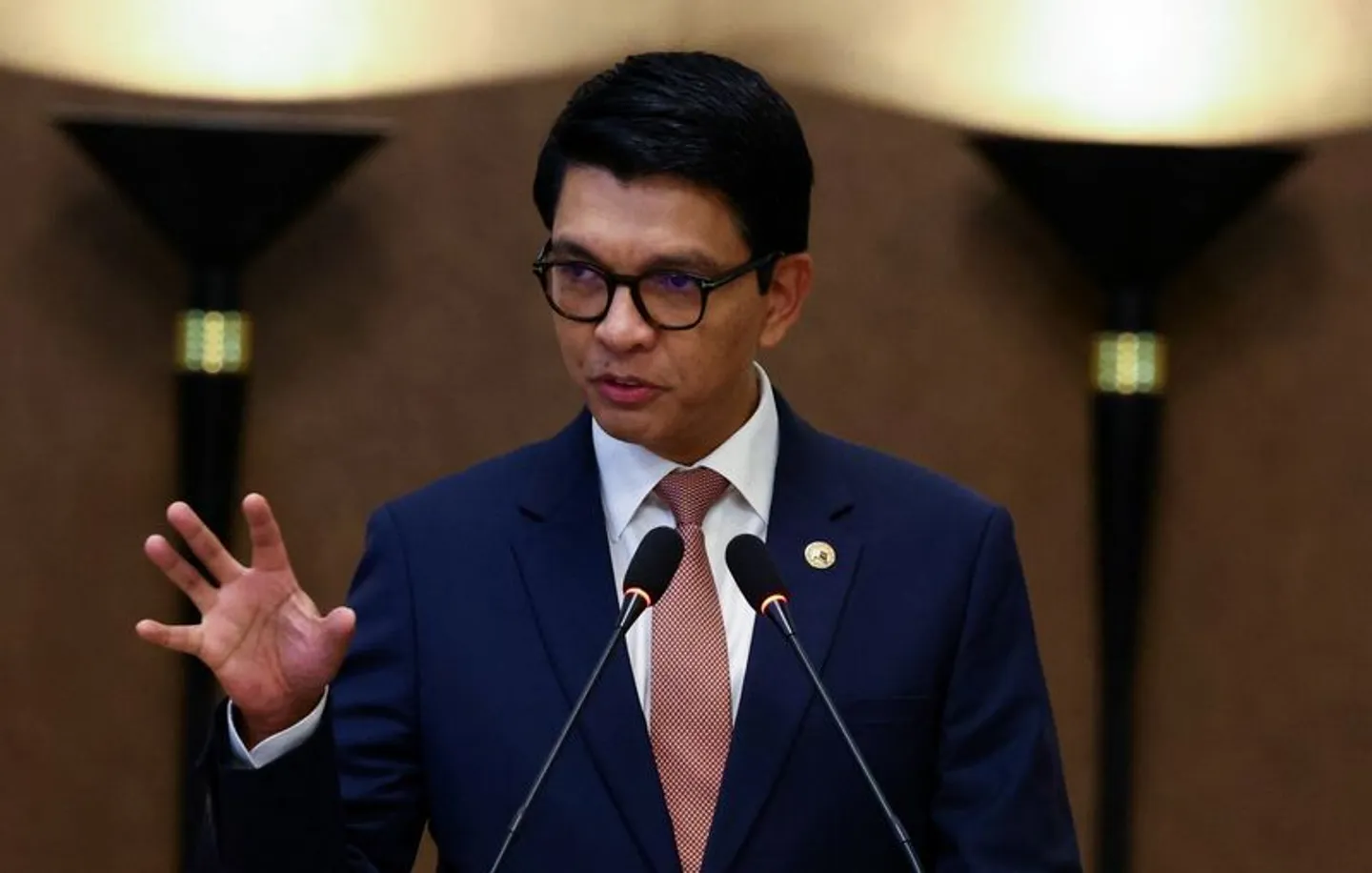Le président malgache nomme un général de l'armée comme nouveau Premier ministre