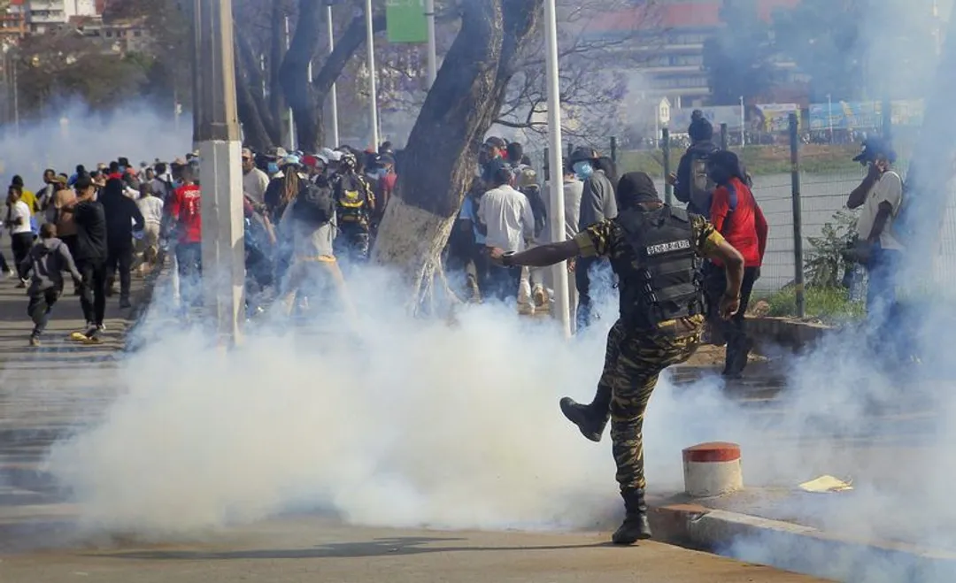Fresh wave of protests in Madagascar despite change of prime minister