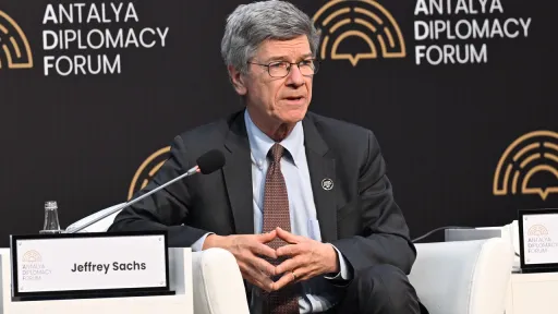 Jeffrey Sachs: ‘Vast majority of humanity wants Gaza war to end and Palestine to be free’