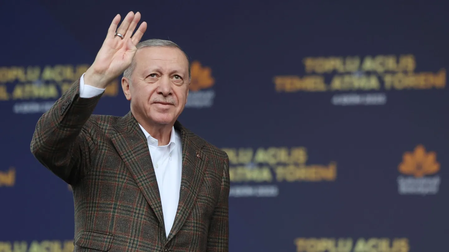 Presidente turco comemora 102º aniversário da libertação de Istambul