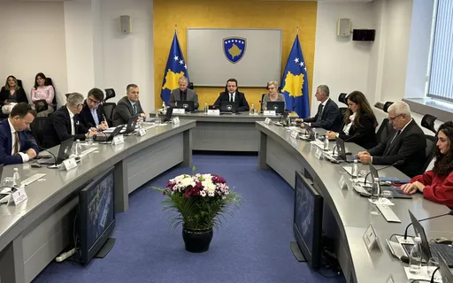 Kurti: Serbia po ndërhyn në zgjedhjet lokale të 12 tetorit në Kosovë