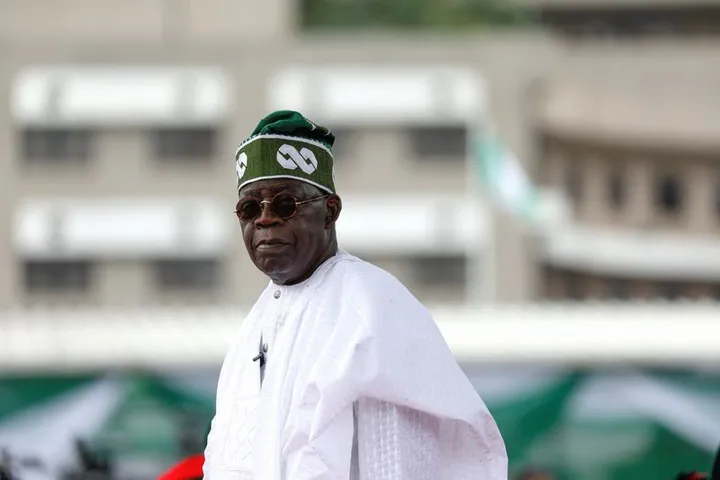 Tinubu ya umarci masu riƙe da muƙaman siyasa da ke son tsayawa takara a zaɓen 2027 su ajiye aiki