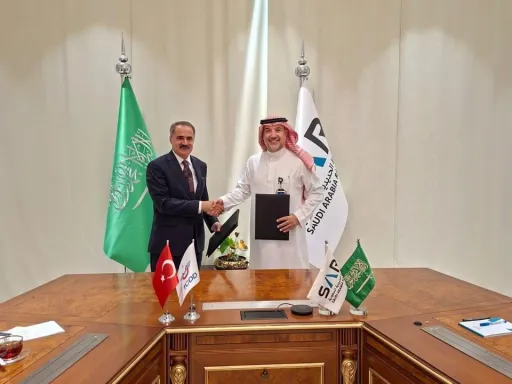 Ferrovias estatais turcas e sauditas assinam acordo de cooperação em infraestruturas e manutenção