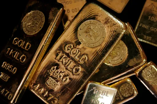 Harga emas cetak rekor tertinggi, tembus $4.000 untuk pertama kalinya