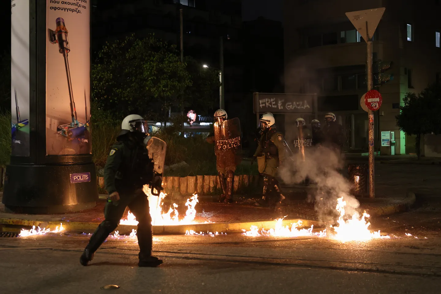 Shpërthejnë përleshje në protestën propalestineze në Athinë