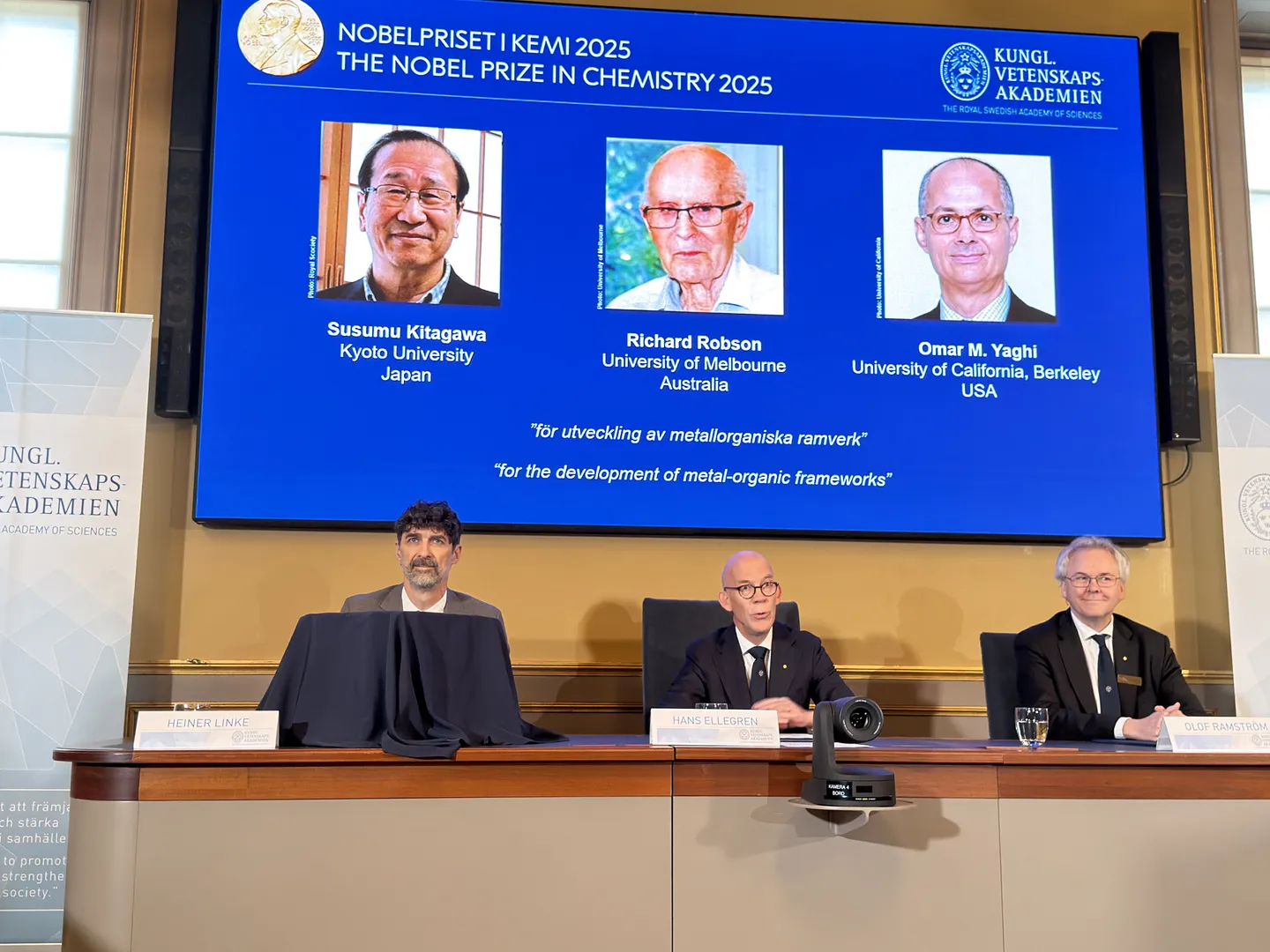 Тројца научници ја добија Нобеловата награда за хемија за развој на „метално-органски рамки“
