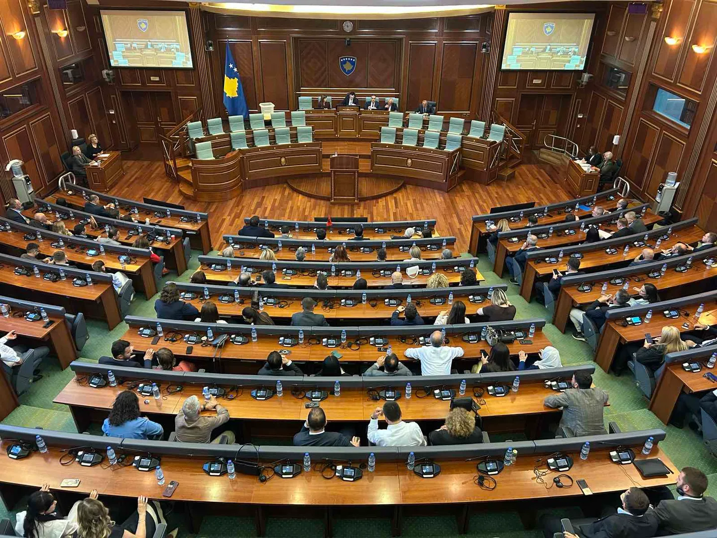 Уставниот суд даде рок од 12 дена за формирање на Собранието на Косово