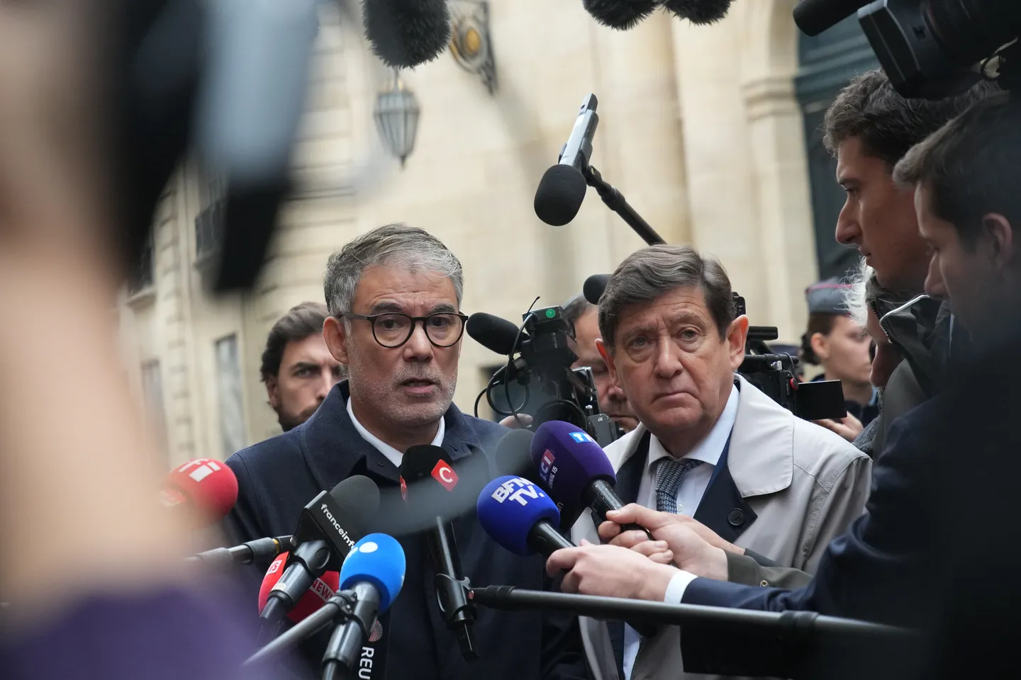 France, la sortie du tunnel avec un Premier ministre d’ici vendredi ?