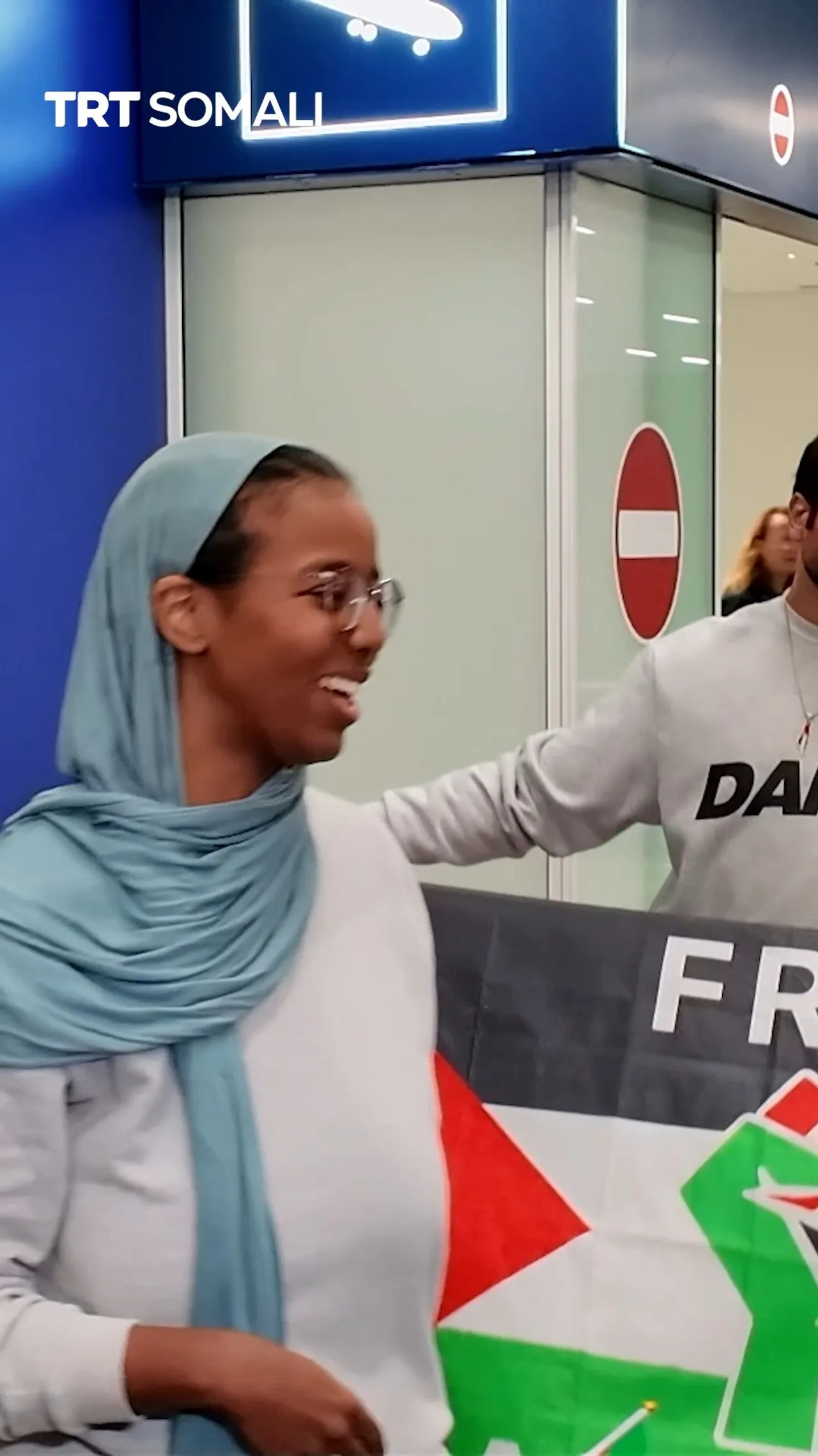 Gabar Soomaali-Finish ah oo la socotay Kolonyadii Sumud oo laga soo daayay xabsiyada Israa’iil: Qaza
