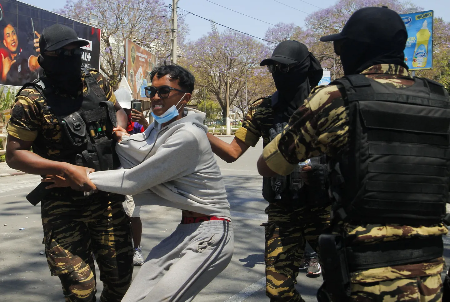 Madagascar army contingent calls on security forces to 'refuse orders'