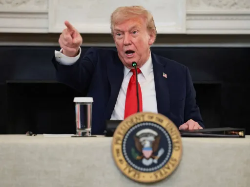 Trump: "Hamas entregará 'TODOS' os reféns israelitas a 13 de outubro"