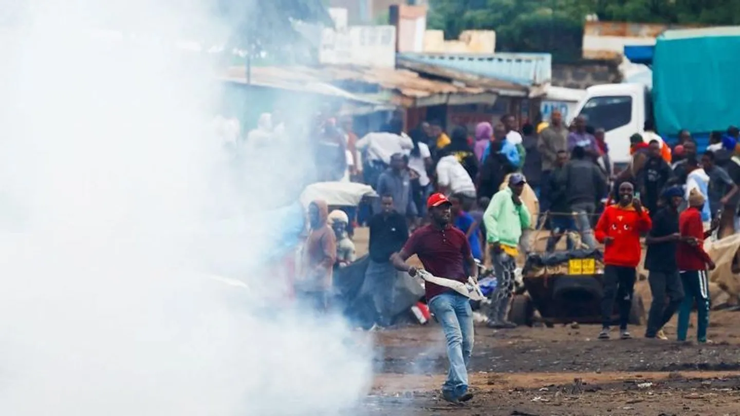 Protestos eleitorais na Tanzânia transformam-se em violência, com “centenas de mortos”, diz oposição