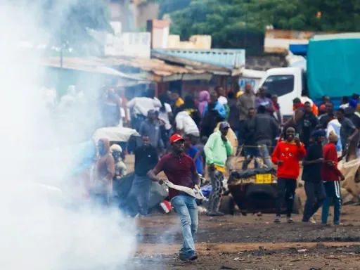 Protestos eleitorais na Tanzânia transformam-se em violência, com “centenas de mortos”, diz oposição