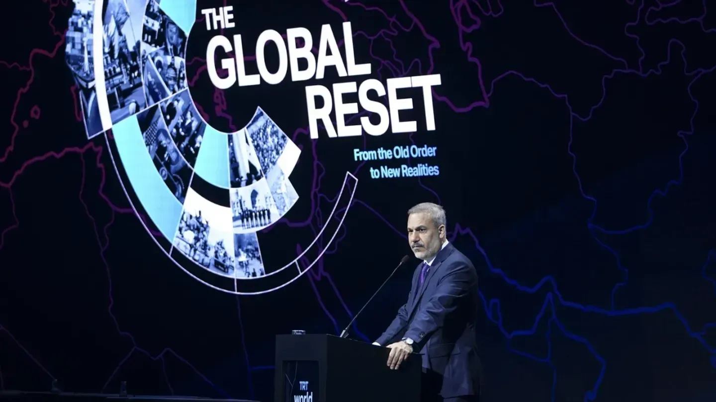 هاکان فیدان: فلج‌شدگی در نظام جهانی به تضعیف اعتماد و بحران مشروعیت انجامیده است