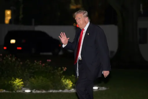 Trump pardons Giuliani, Meadows, and other key allies in 2020 election probe