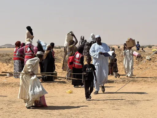 Hiljade Sudanaca raseljenih iz Fashera premješteni u kamp El-Afadh