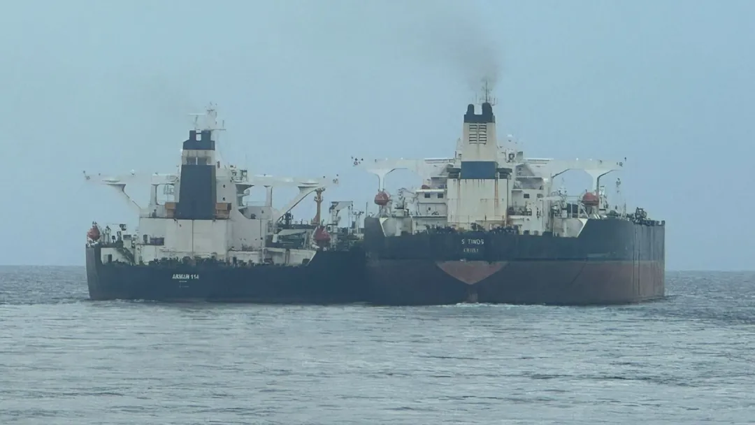 صادرات نفت ایران به ۲.۲۳ میلیون بشکه در روز رسید