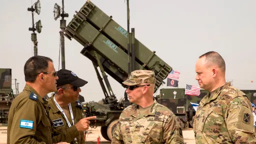 بتكلفة نصف مليار دولار.. إعلام عبري: واشنطن تخطط لبناء قاعدة عسكرية قرب حدود غزة