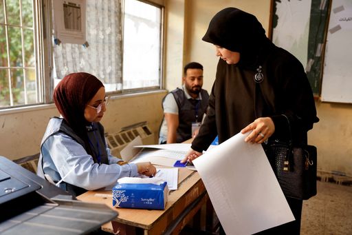 Iraq votes in critical parliamentary elections as fragmented outcome looms
