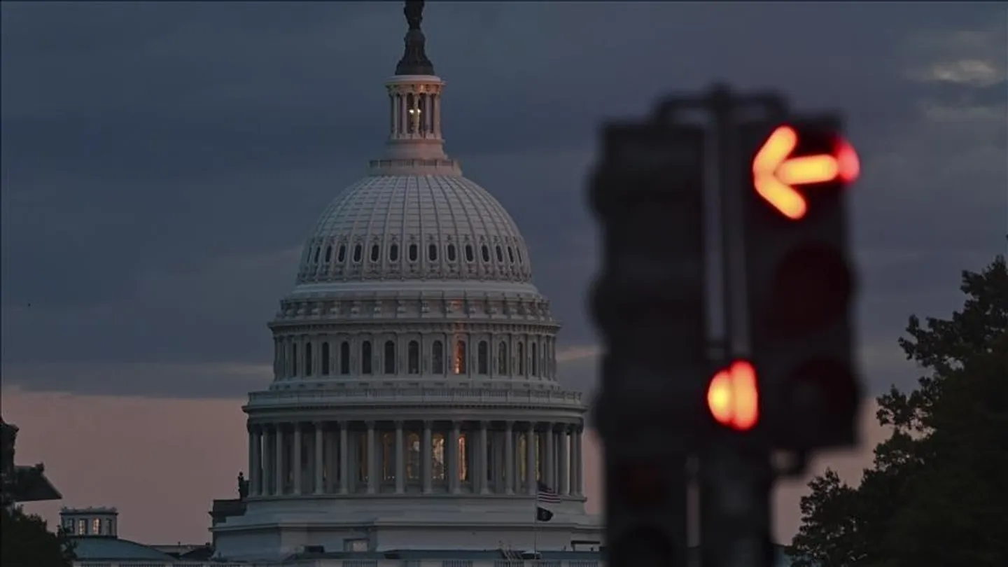 Senati i ShBA-së miraton projektligjin për t'i dhënë fund mbylljes së qeverisë