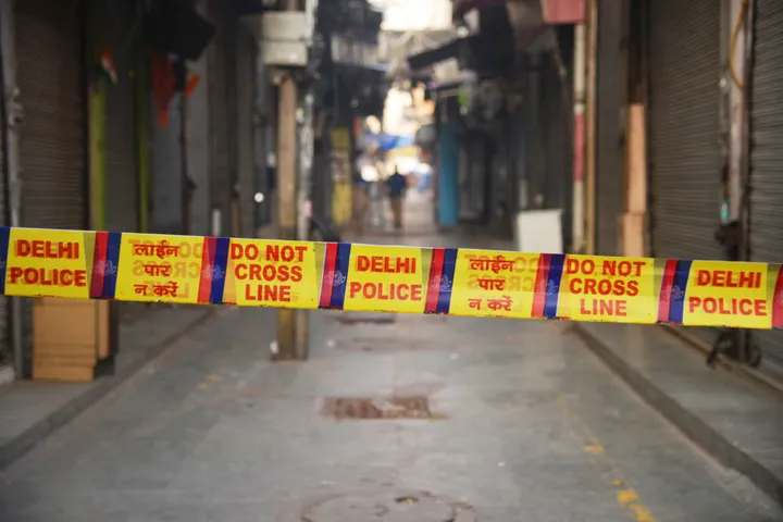 भारत सरकार ने नई दिल्ली कार विस्फोट को 'आतंकवादी घटना' बताया