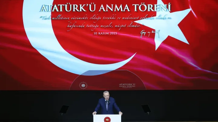 Erdogan: "Fortalecer a Türkiye significa honrar o legado de Ataturk"