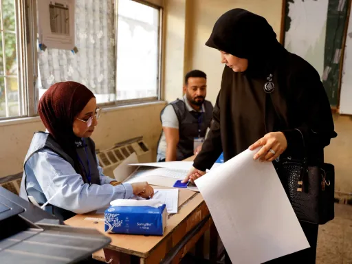 Iraquianos foram as urnas para eleições legislativas críticas com um resultado fragmentado à vista