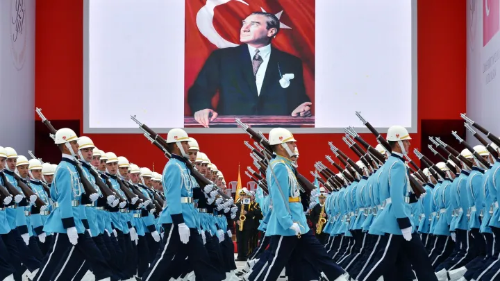 Reflexões sobre o Dia da República: a «grande estratégia» da Türkiye numa perspetiva histórica