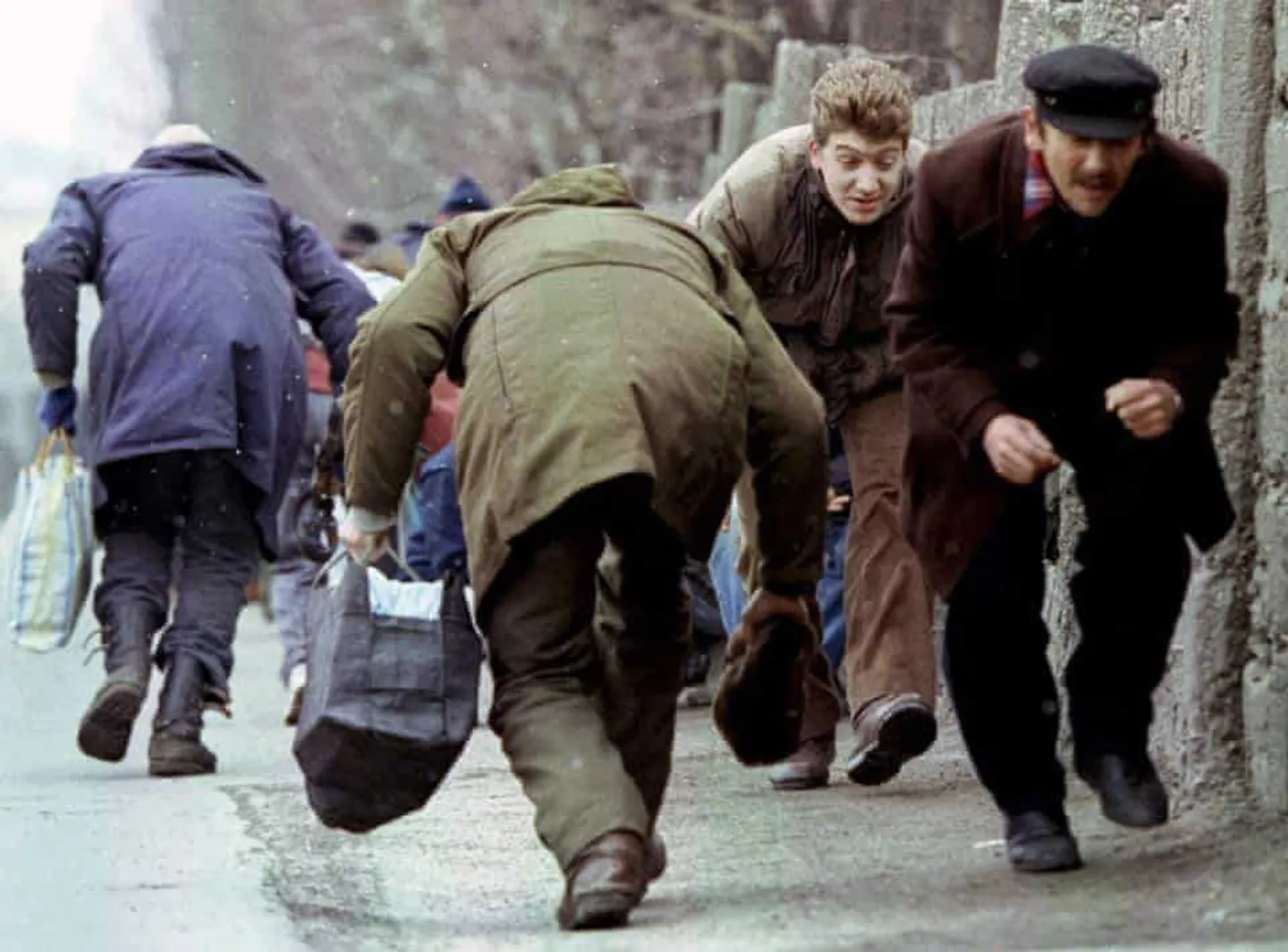 "سياحة القناصة".. الادعاء العام في ميلانو يحقق في جرائم مروّعة خلال حرب البوسنة