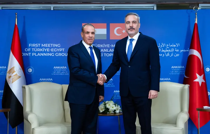 دیدار وزیران خارجه ترکیه و مصر در آنکارا با محوریت تثبیت آتشبس در غزه و تقویت همکاریهای دوجانبه